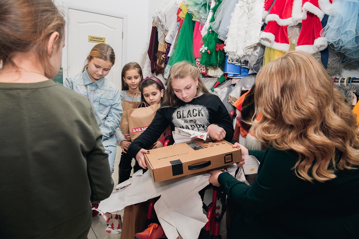 Зірка "плюсів" допомогла дівчинці, яка пошила сорочку Ніку Вуйчичу, стати ближче до головної мрії